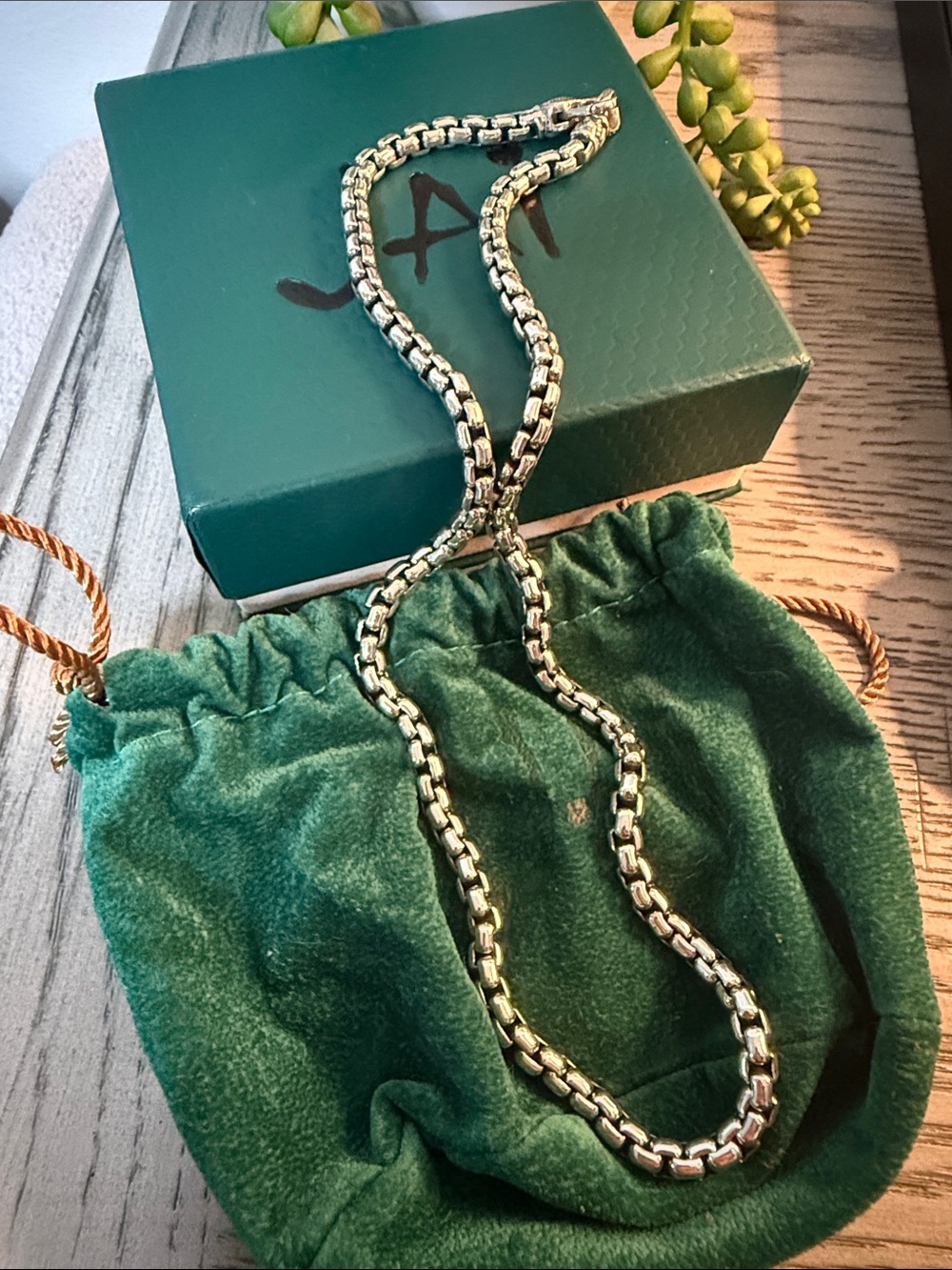 JAI by John Hardy 925 Silver Box Chain Necklace with Green Pouch NWOT Giftable - Picture 2 of 10